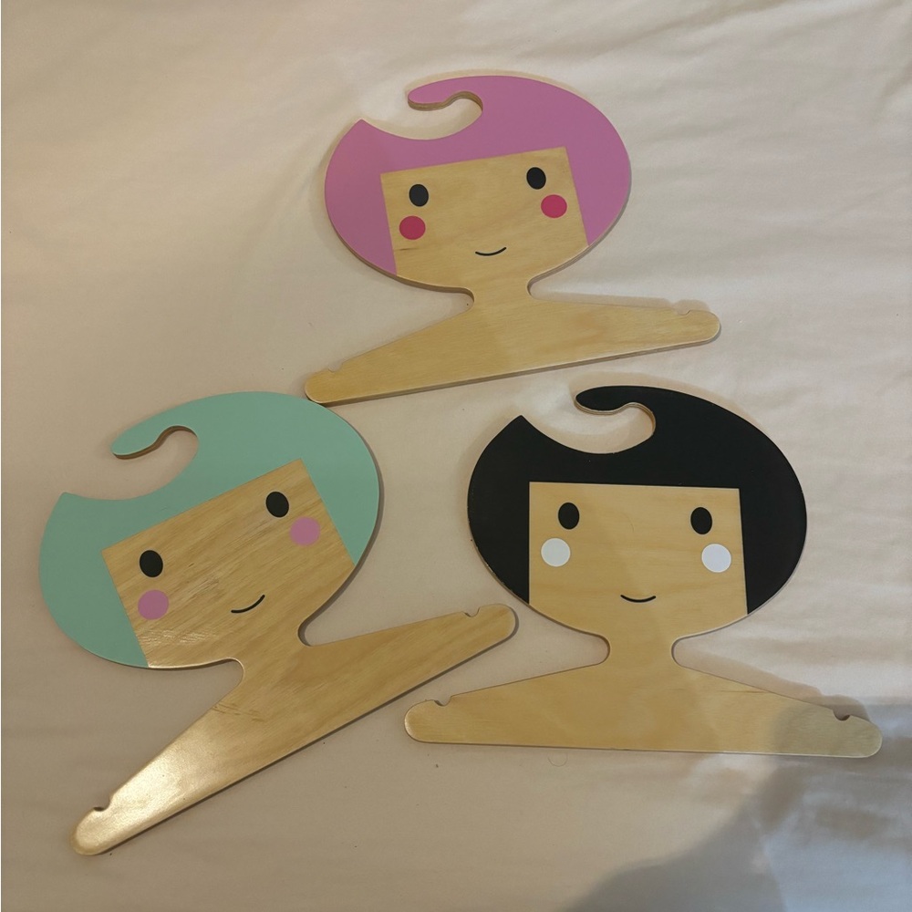 LIKE NEW RED HAND GANG HANGERS